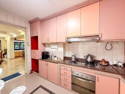 Blk 724 Tampines Courtview (Tampines), HDB 5 Rooms #592187311